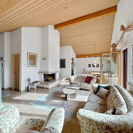 Family Penthouse With View Of The Swiss Alps Lägenhet *