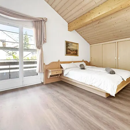 Family Penthouse With View Of The Swiss Alps كرانز مونتانا